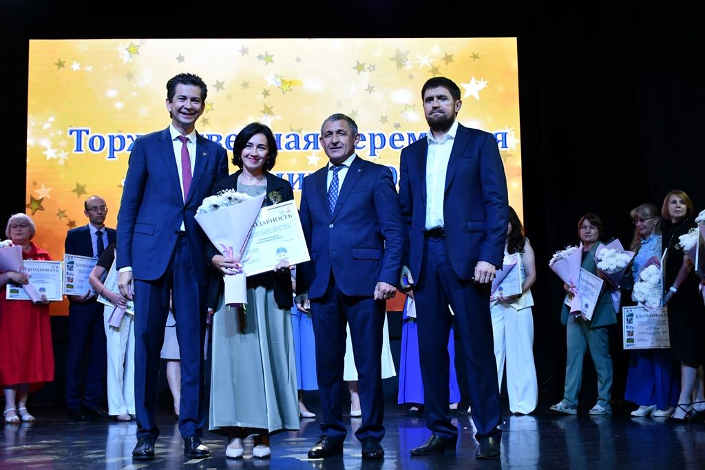 Школьный выпускной Лаишевского района: наставники