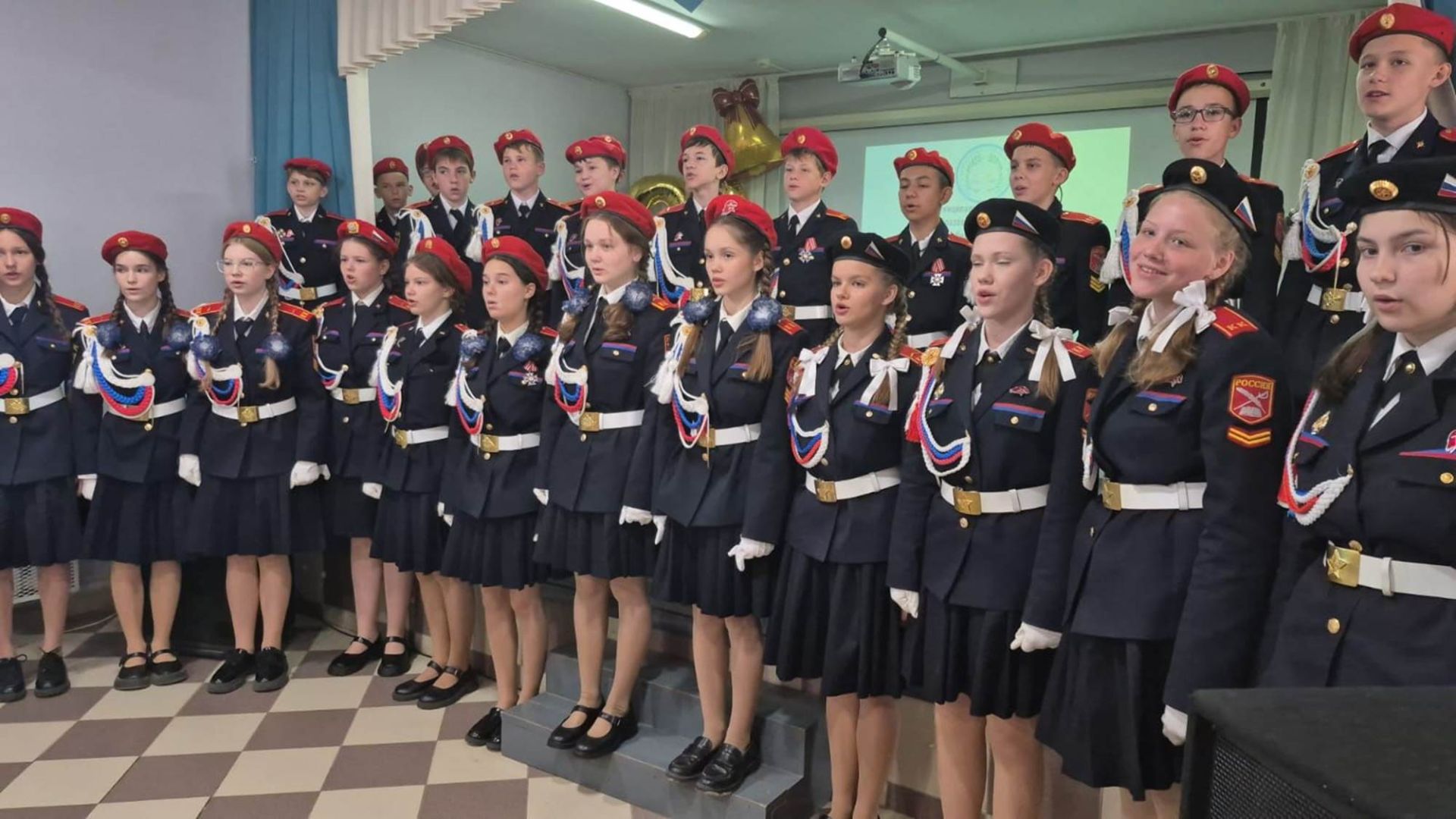 Алексей Петрович Малышев исемендәге Столбище мәктәбендә Советлар Союзы Герое кызы булды