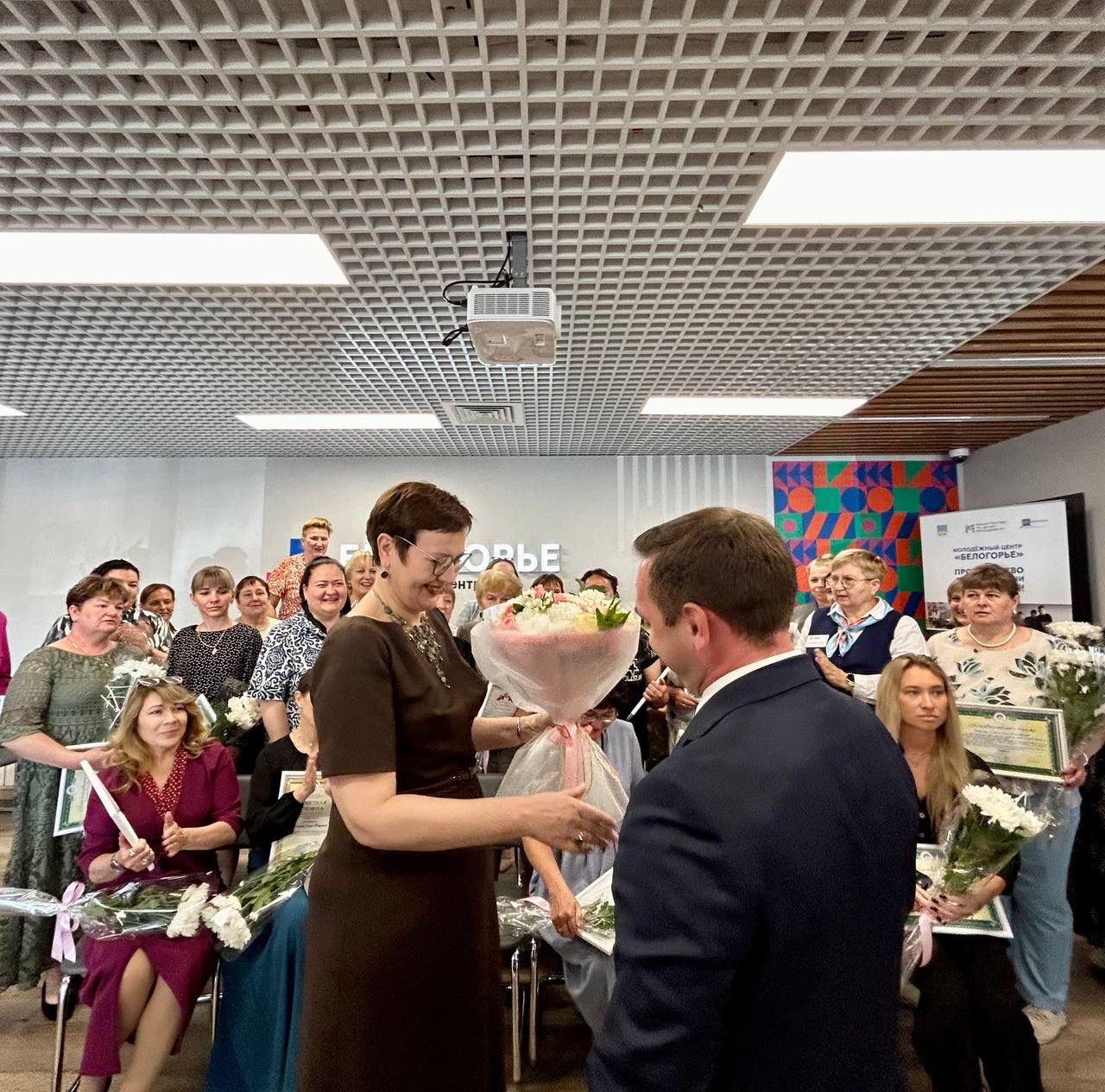 В Лаишево состоялось торжественное мероприятие, посвящённое Дню социального работника