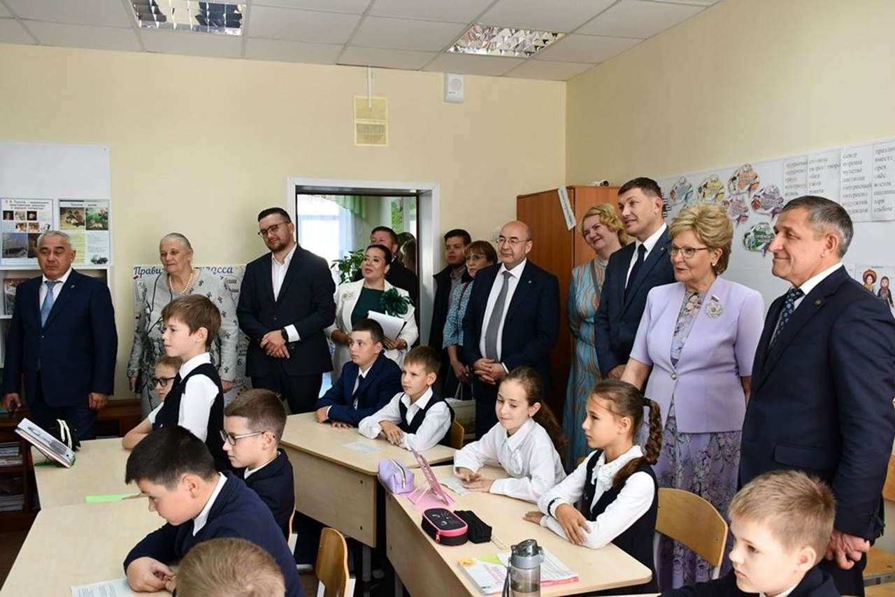 Никольский гимназиясе Лев Толстой исемен алды
