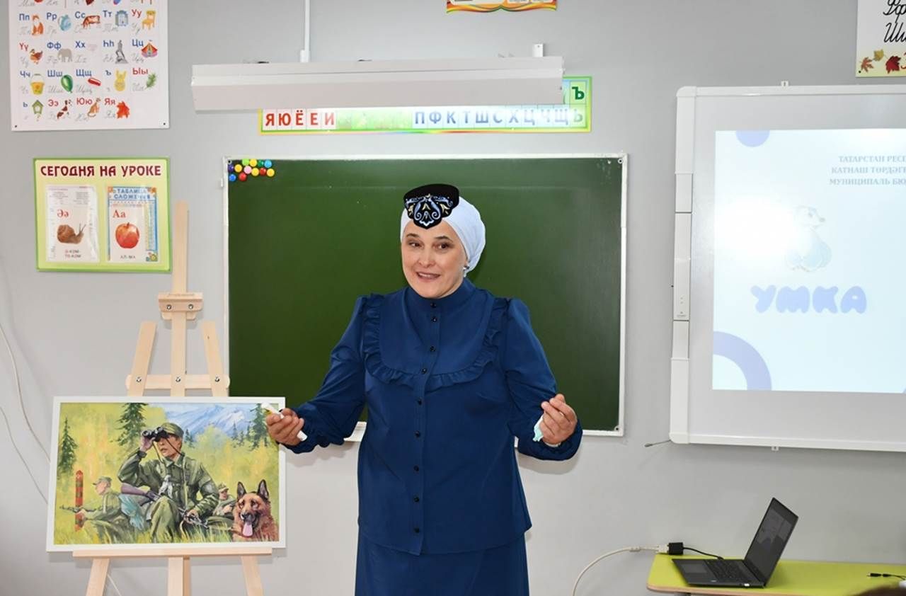 Имәнкискә мәктәбендә «Авыл укытучысы. Авыл тәрбиячесе» дигән темага конкурс үтте