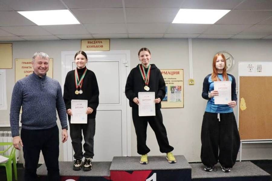 Салкыннар аша — яңа җиңүләргә: Лаеш тимераякта шуучылары медальләр яулады һәм Бөтенроссия дәрәҗәсенә чыкты