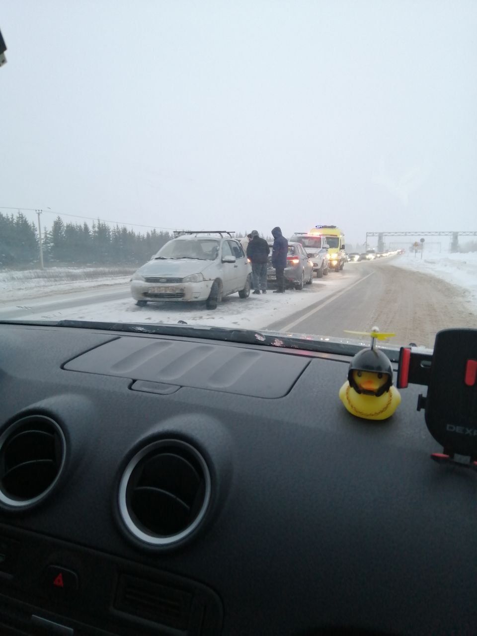 Серьезная авария на Оренбургском тракте: просьба к водителям быть внимательнее