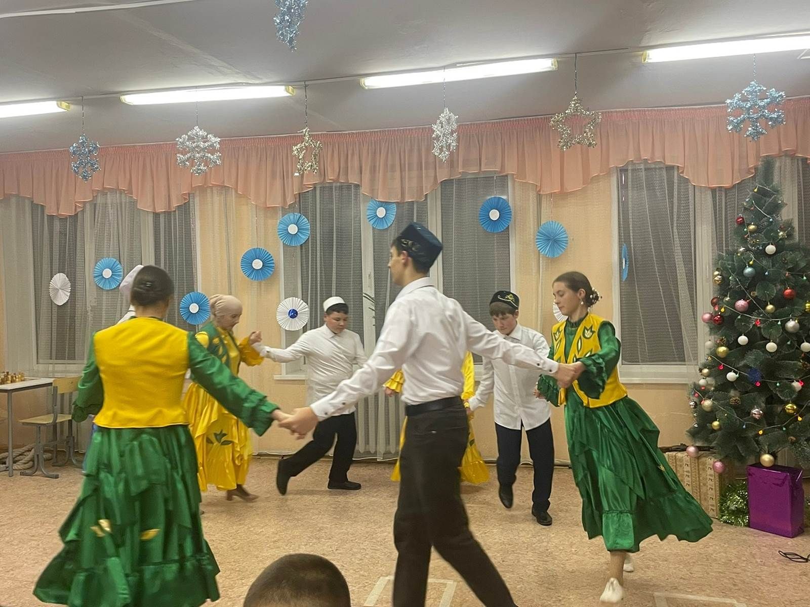 Кече Елгада яңа елны ничек билгеләп үттеләр
