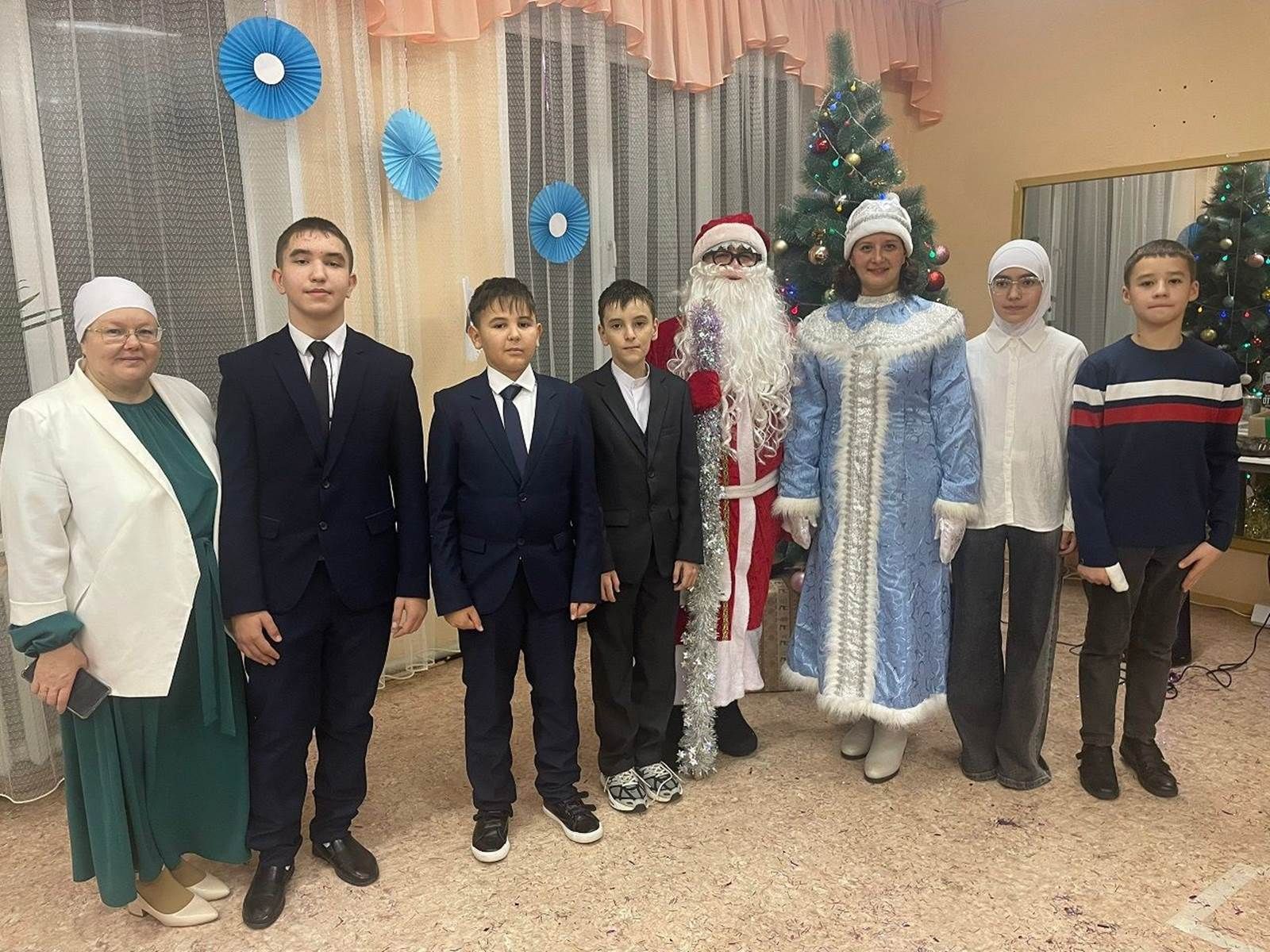 Кече Елгада яңа елны ничек билгеләп үттеләр