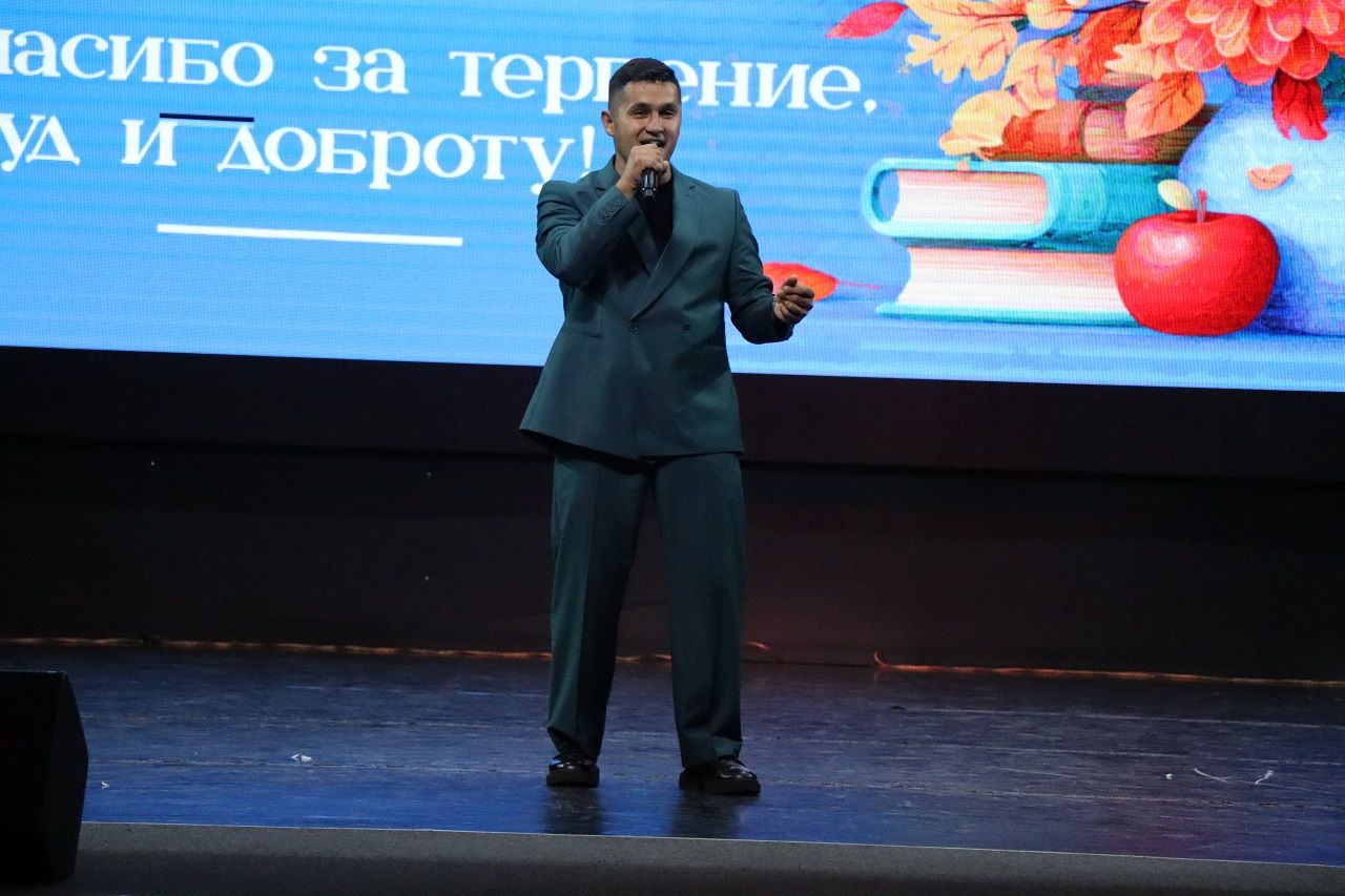В Лаишевском районе наградили работников образования