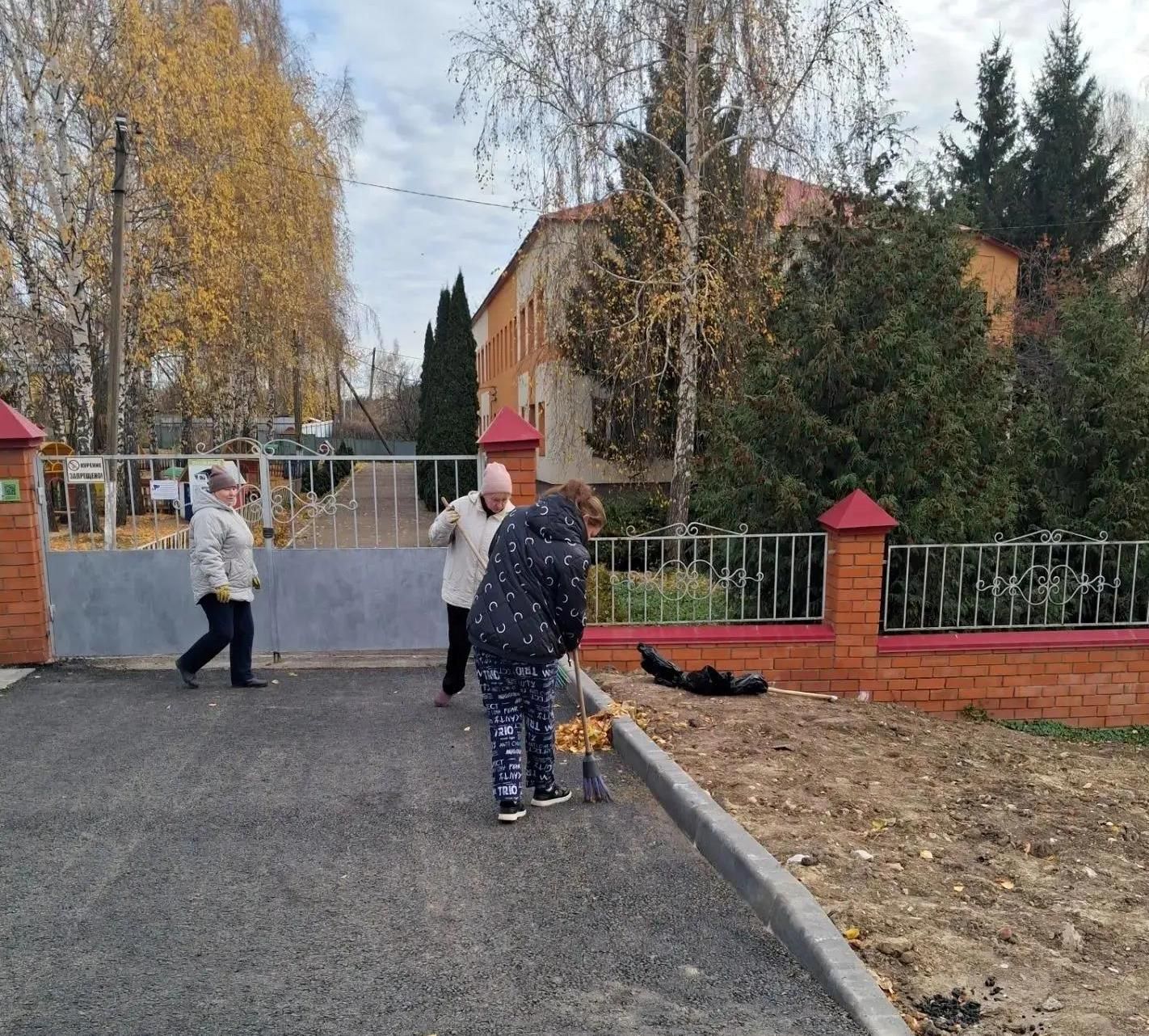 Субботники: традиция из прошлого или реальная польза