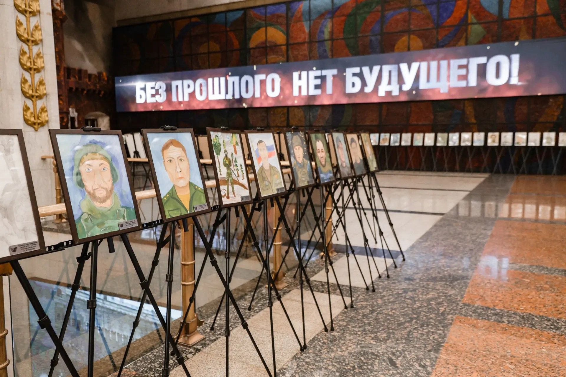 Лаишевские школьники представили Татарстан в галерее Музея Победы