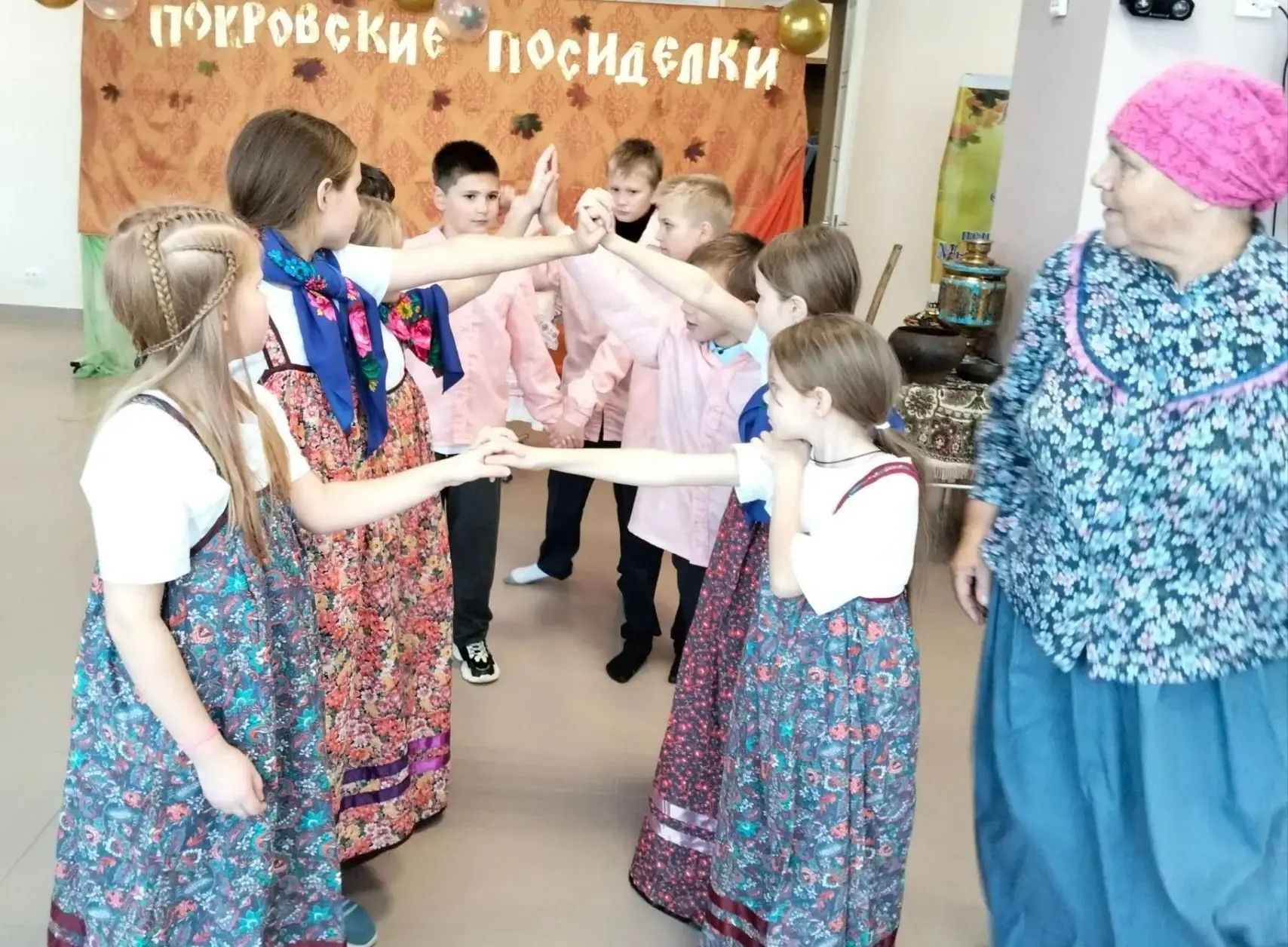 как Покровские посиделки в Орловском связали старинные обычаи и сегодняшний день