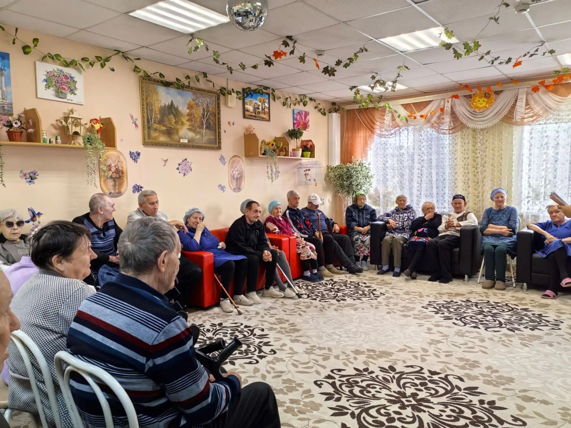 Как фольклорный коллектив «Чишмэ» подарил праздник дому-интернату