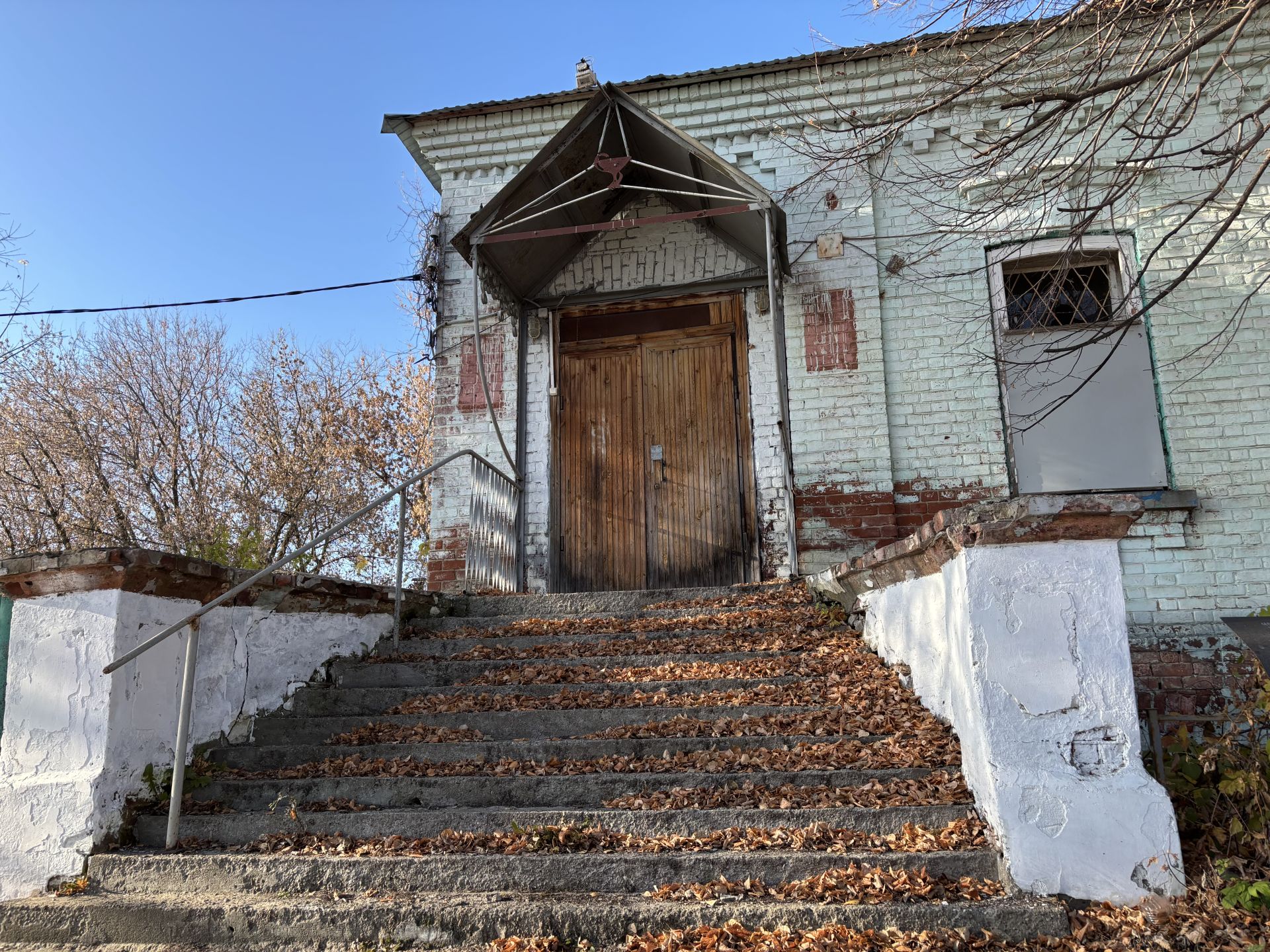 Суд обязал собственника спасти здание аптеки 1902 года в Лаишево