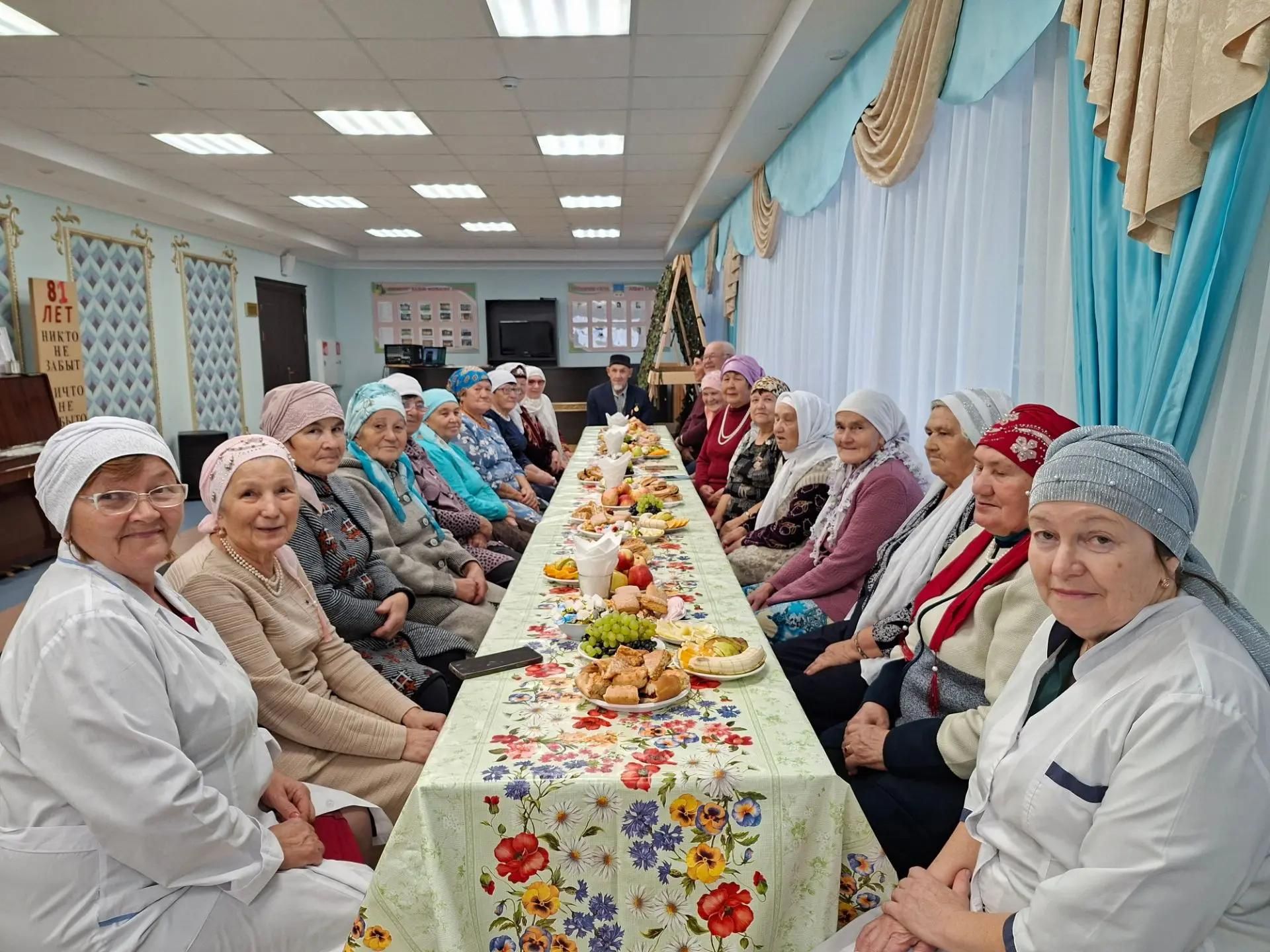 В Атабаевском СДК провели праздник для пожилых сельчан
