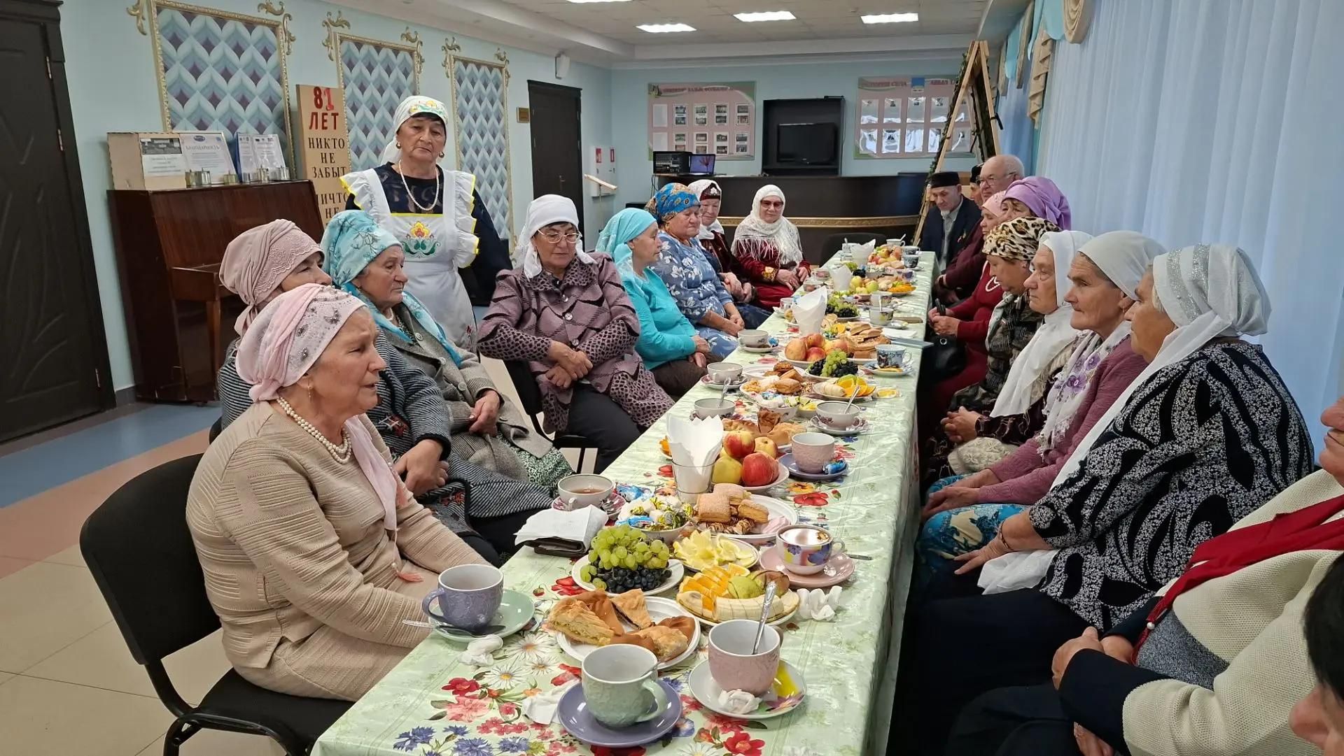 В Атабаевском СДК провели праздник для пожилых сельчан
