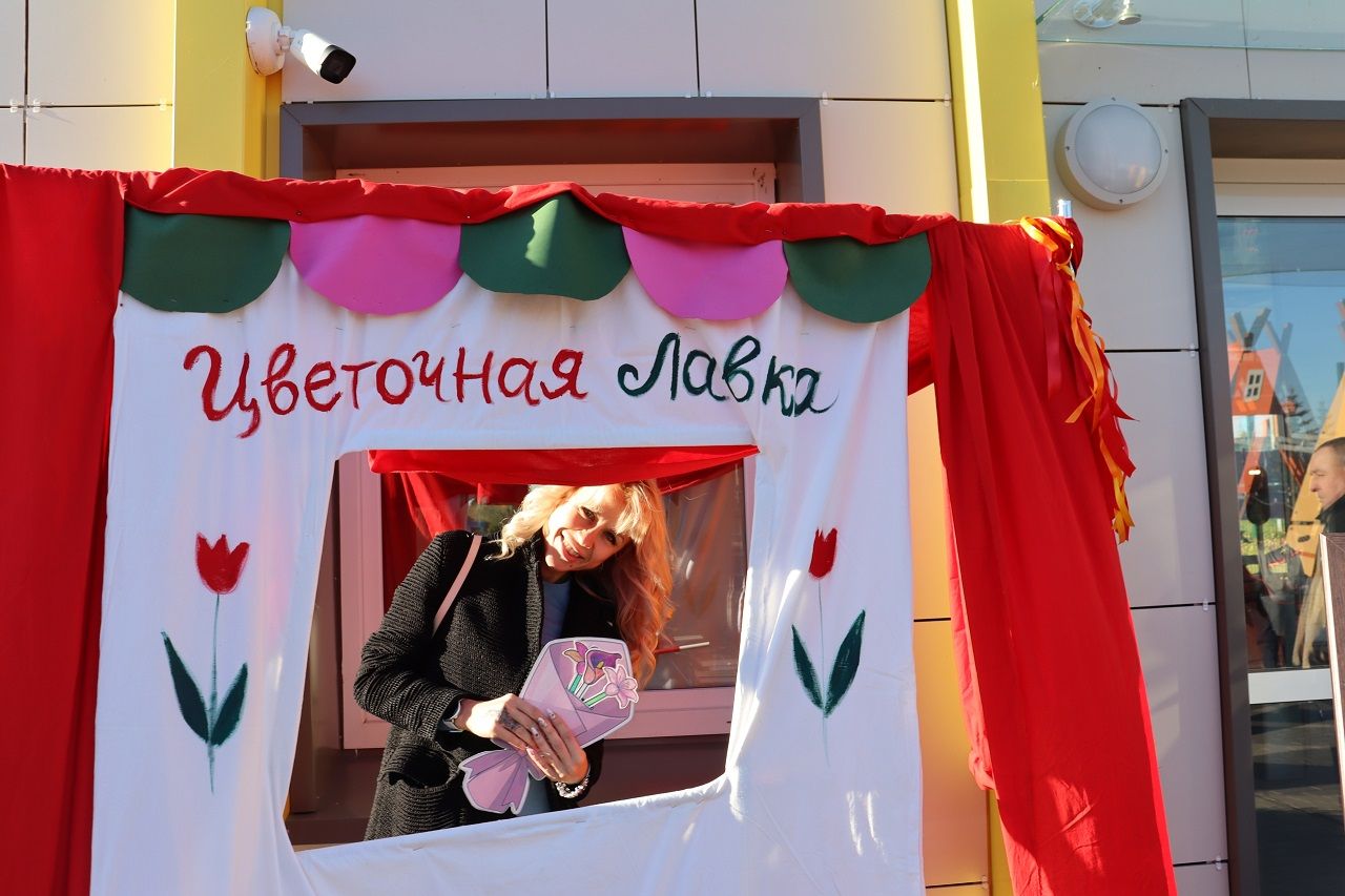 Лицеисты Лаишевского района подарили учителям большой праздник