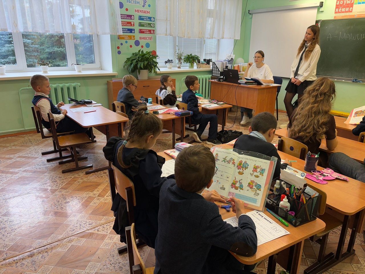 Учащиеся Лаишевского района попробовали себя в роли учителей
