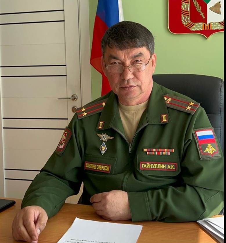 Лаеш районы хәрби комиссары көзге чакырылыш кагыйдәләрен аңлатты