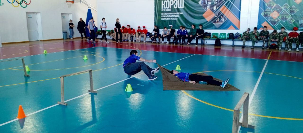 Оружие, гиря, плащ-палатка — в Усадах прошла военно-спортивная игра