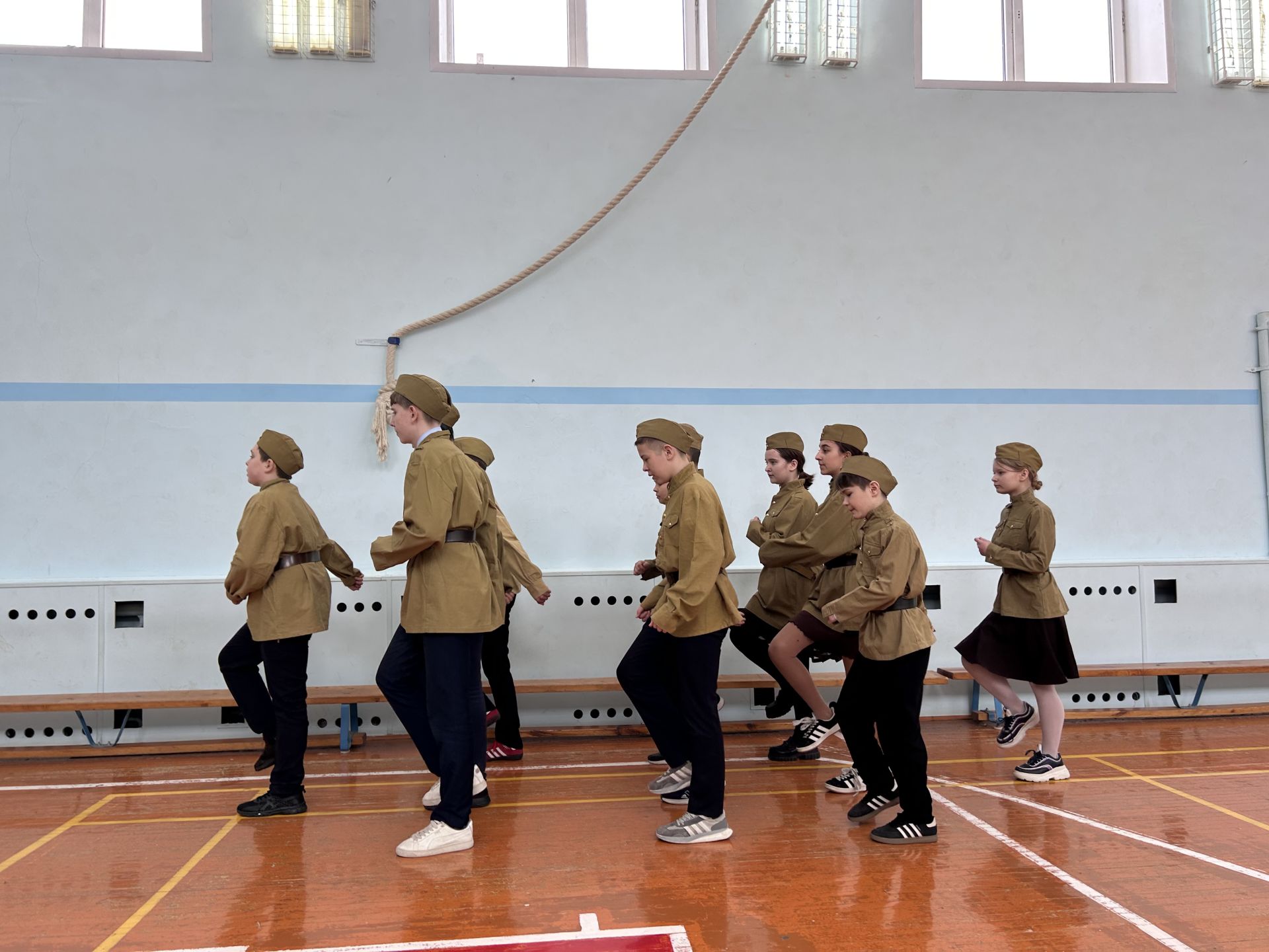 «Смотр строя и песни» в Лаишевской гимназии №1: дисциплина и патриотизм в унисон