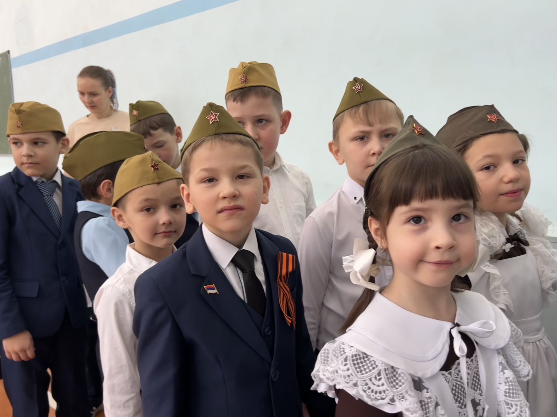 «Смотр строя и песни» в Лаишевской гимназии №1: дисциплина и патриотизм в унисон