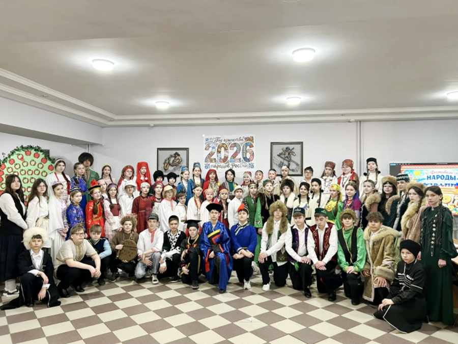 Столбище мәктәбендә халыклар бәйрәме узды