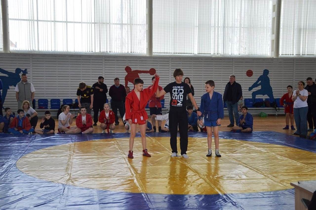 МХО геройлары истәлегенә самбо ярышлары