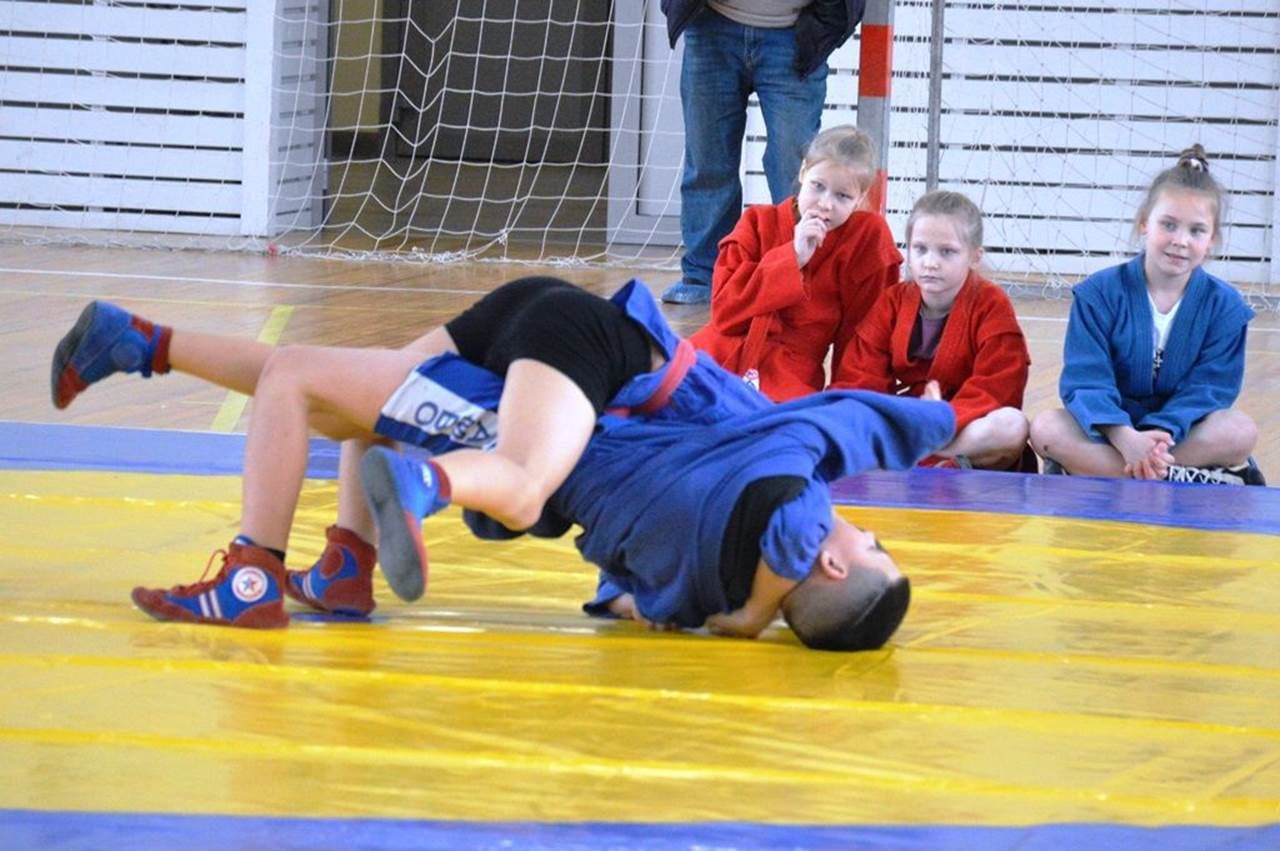 МХО геройлары истәлегенә самбо ярышлары