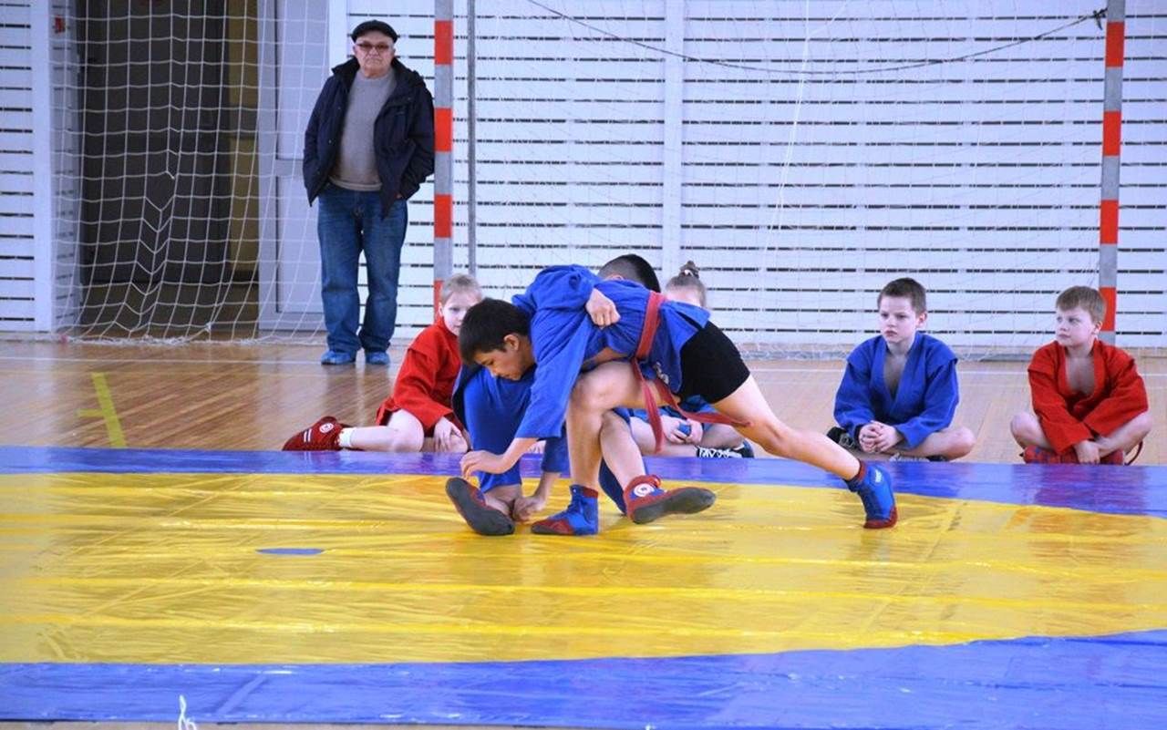 МХО геройлары истәлегенә самбо ярышлары