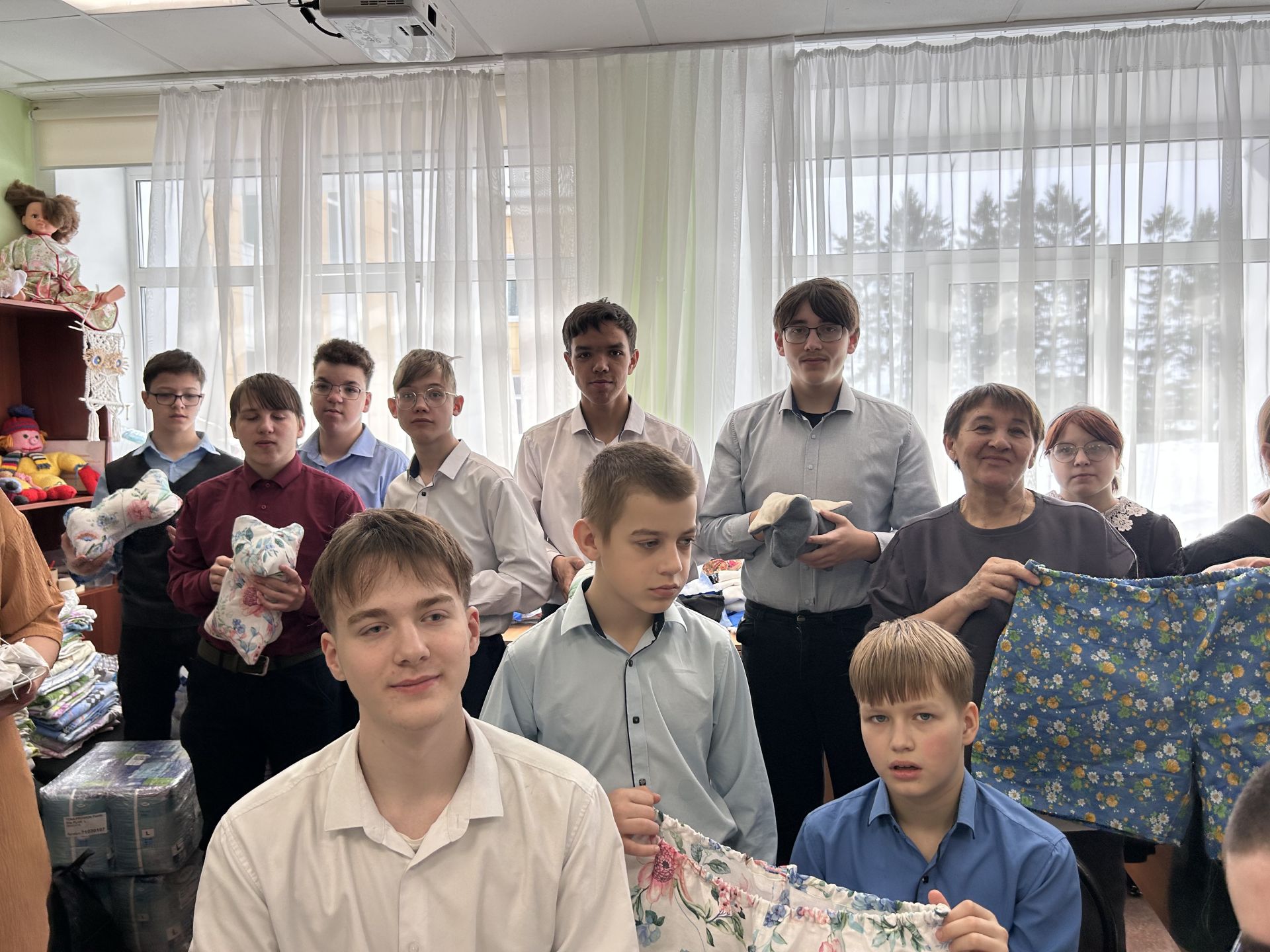 Школа-интернат слабовидящих детей: патриотизм и трудолюбие в действии