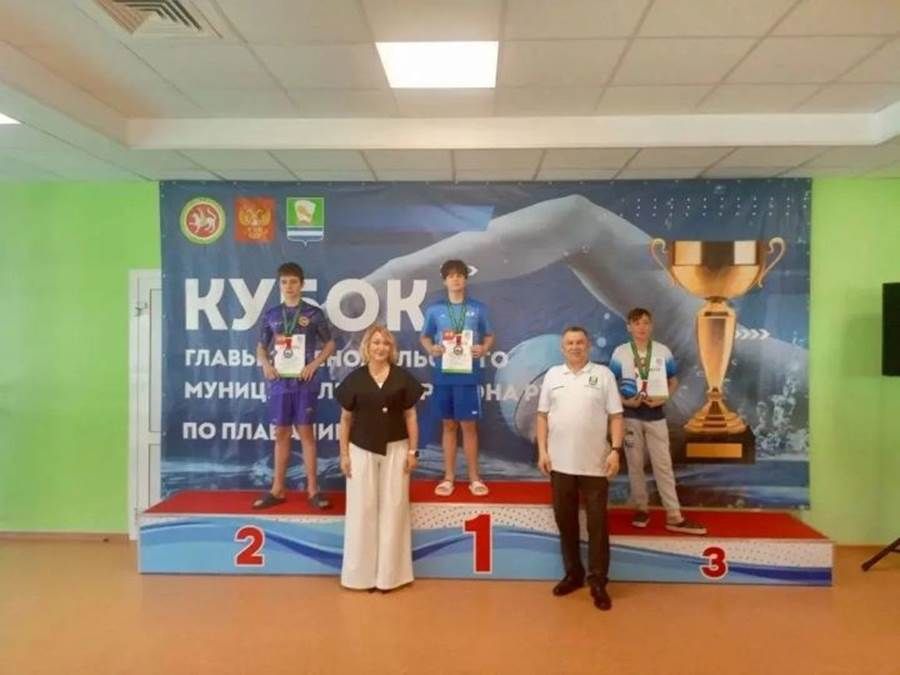 Лаеш йөзүчеләренең медальләр сандыгы алтын һәм бронза белән тулыланды