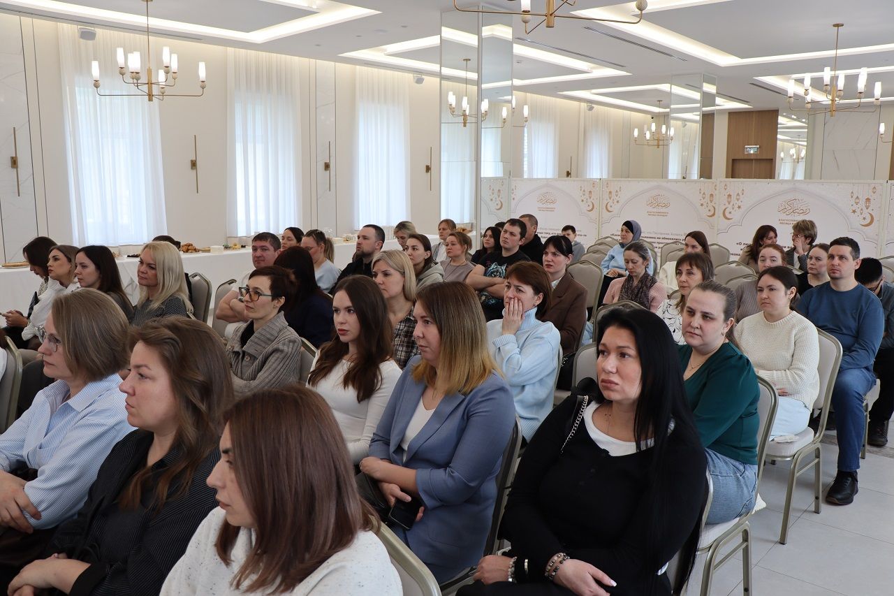В Лаишевском районе прошел форум «Особый путь – вместе: слышать, понимать, сопровождать»