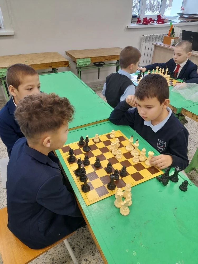 Вакыт сакчысы һәм күңелләр остасы: Рөстәм Хәсәновның тормыш юлы