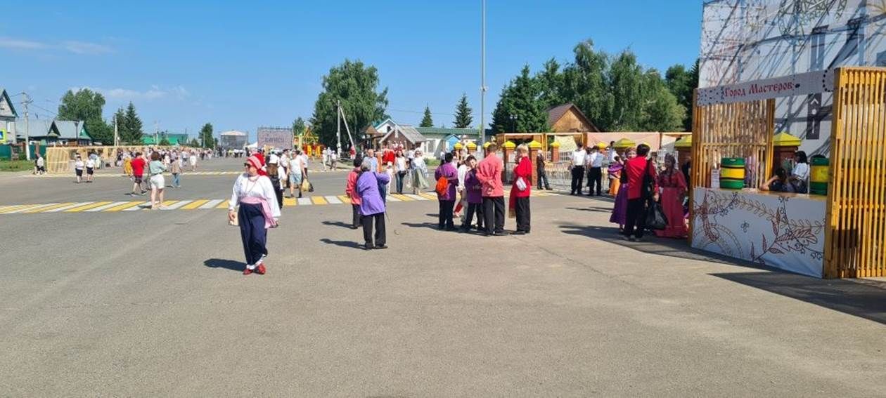 2026 елгы Каравон Лаеш районы кунакларын каршы ала