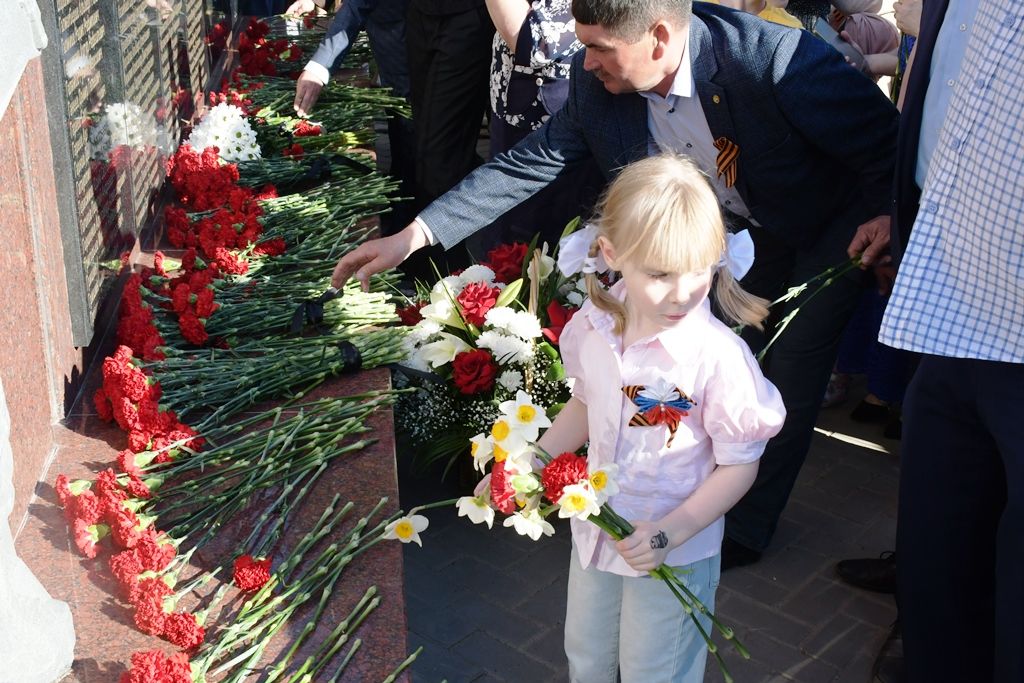 Минутой тишины почтили память героев-земляков