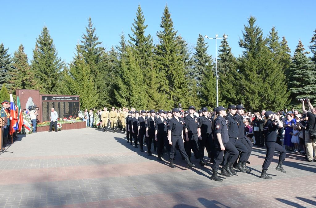 Минутой тишины почтили память героев-земляков