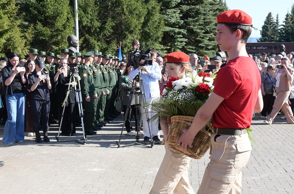 Минутой тишины почтили память героев-земляков