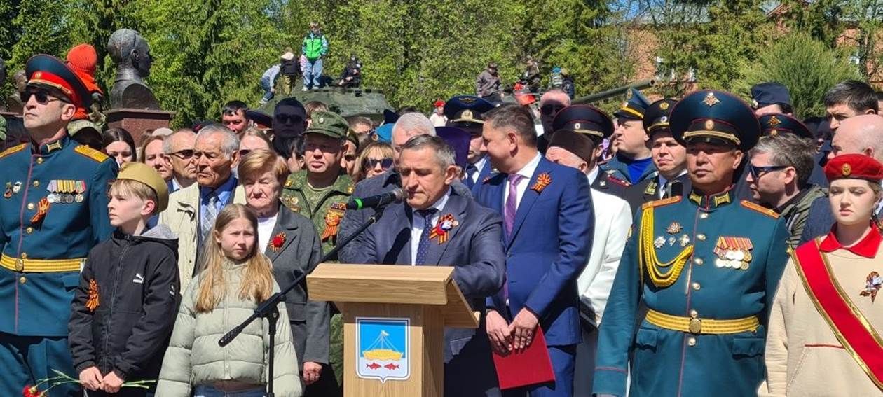 Лаешлылар Бөек Ватан сугышында һәлак булганнарны хөрмәтләп искә алдылар.