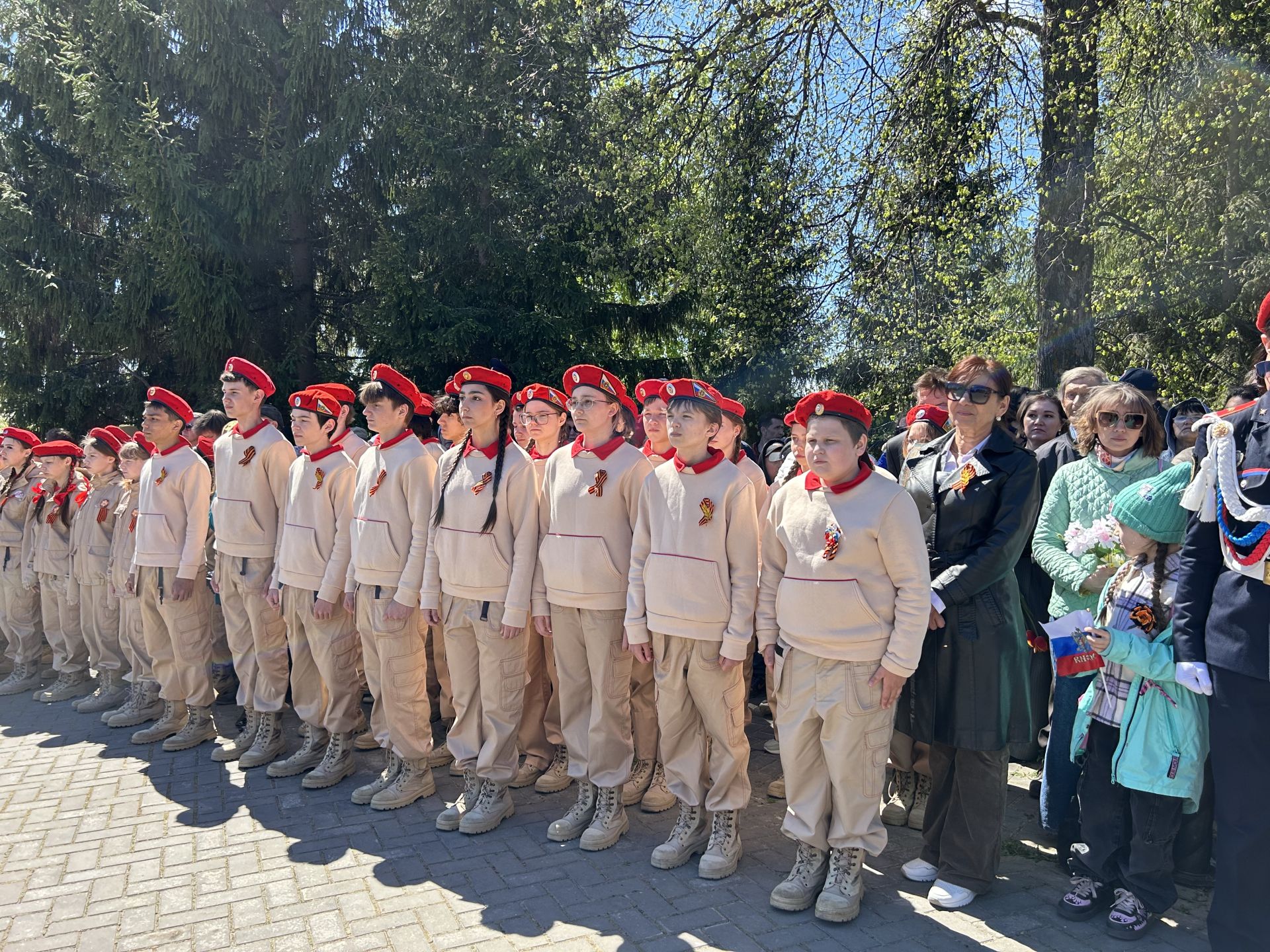 Фоторепортаж: 9 Мая — День Победы в Лаишево