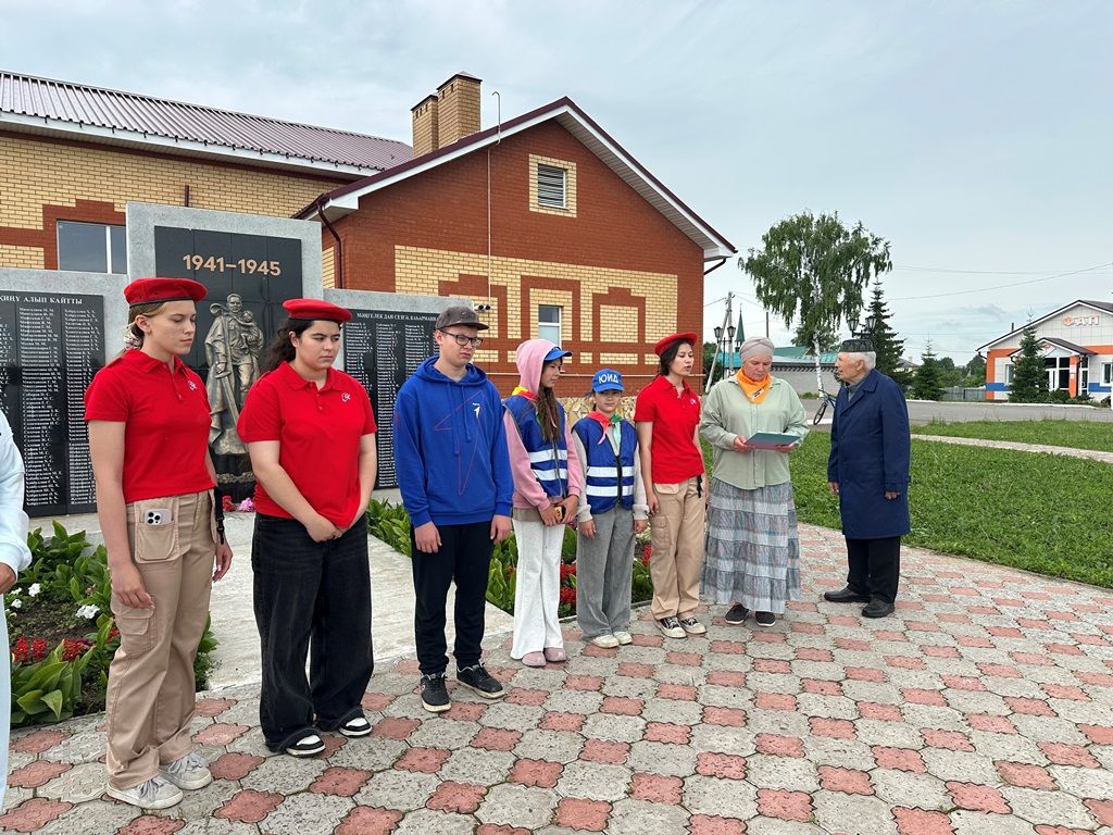 День памяти и скорби: в селе Пелево почтили подвиг предков