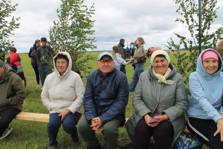 Авыл көне: Сиңгел авылында чын күңелдән биеделәр һәм күңел ачтылар