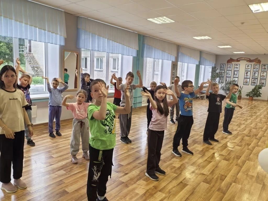 Танцы, музыка и дружба: как отдыхают дети в пришкольных лагерях Лаишевского района