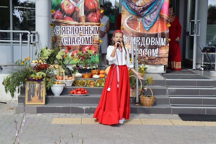 В селе Столбище Лаишевского района отметили Яблочный спас