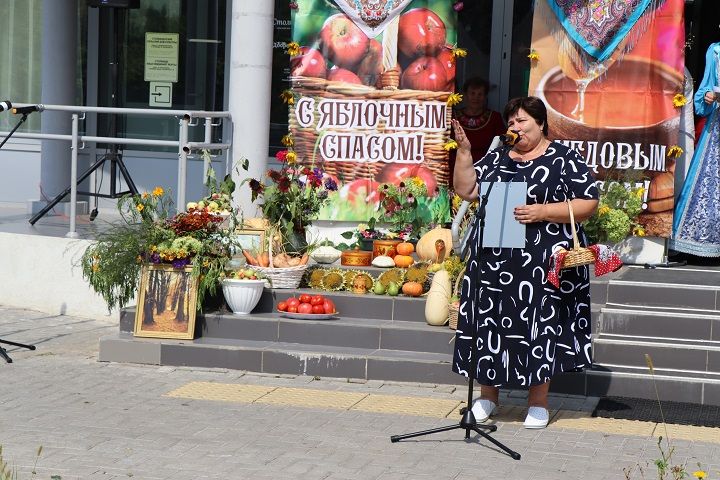 В селе Столбище Лаишевского района отметили Яблочный спас