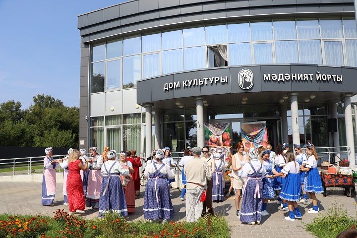 В селе Столбище Лаишевского района отметили Яблочный спас