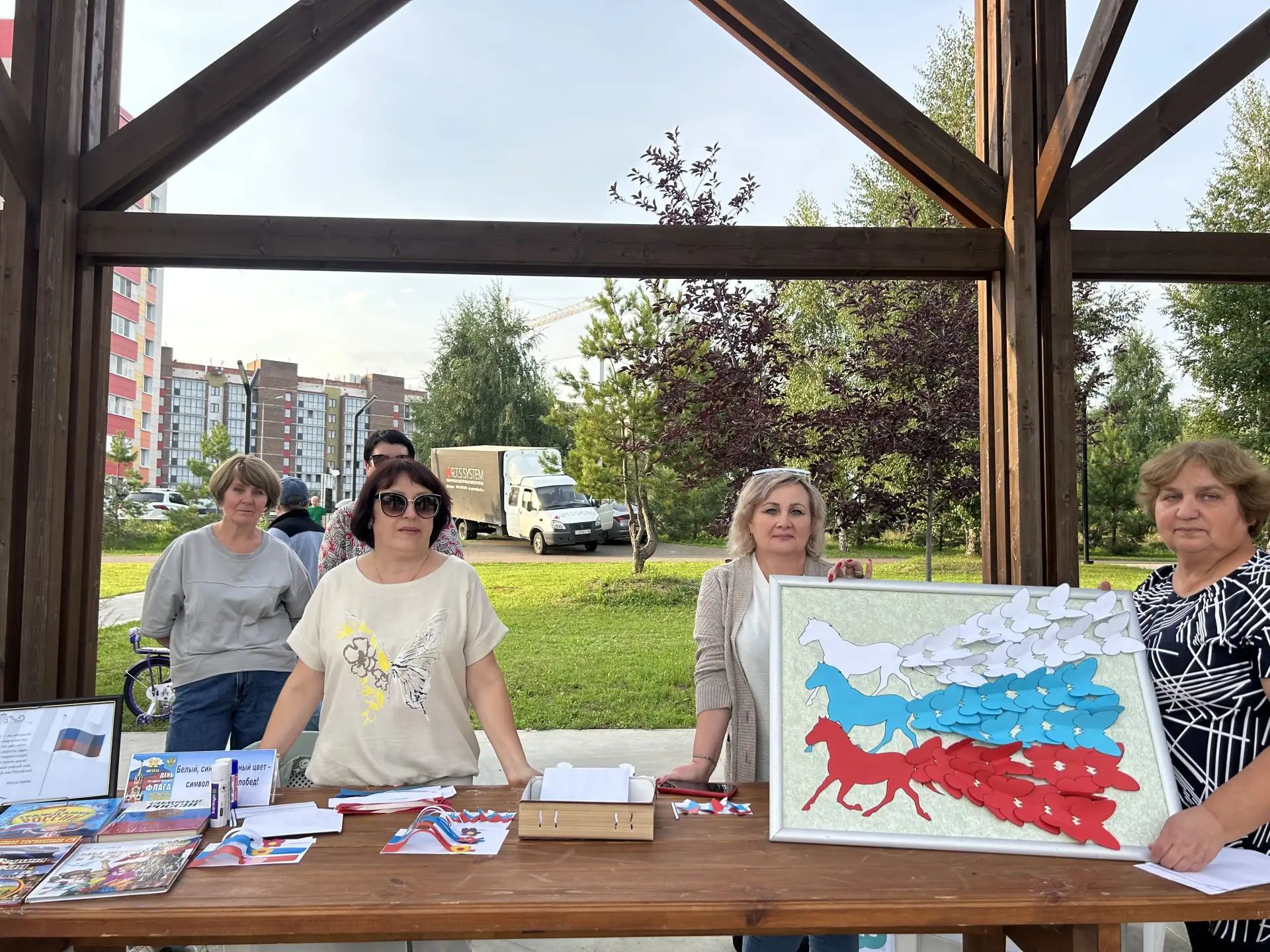 Лаешның экстрим-паркында Мактау тактасына кертелү турында таныклыклар тапшырылды.