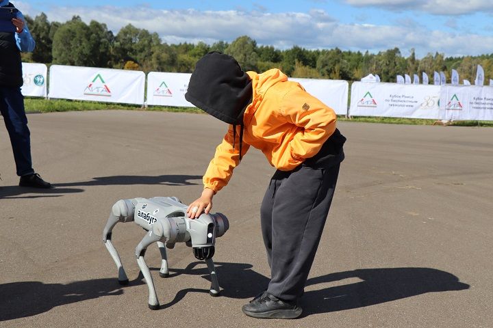 В Лаишевском районе проходят соревнования по беспилотным технологиям на Кубок Раиса РТ