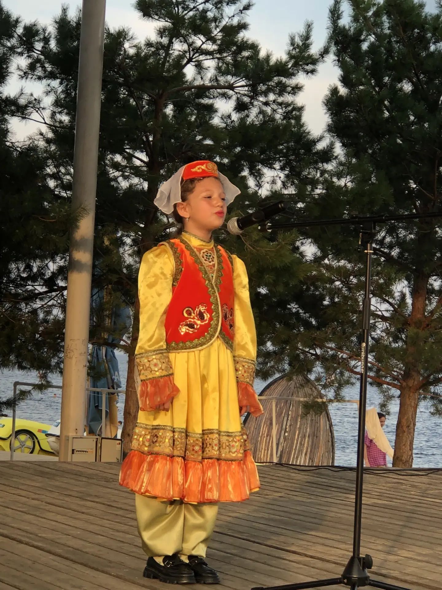 Кама буенда дуслык һәм бердәмлек бәйрәме: иҗат чикләрне белми.