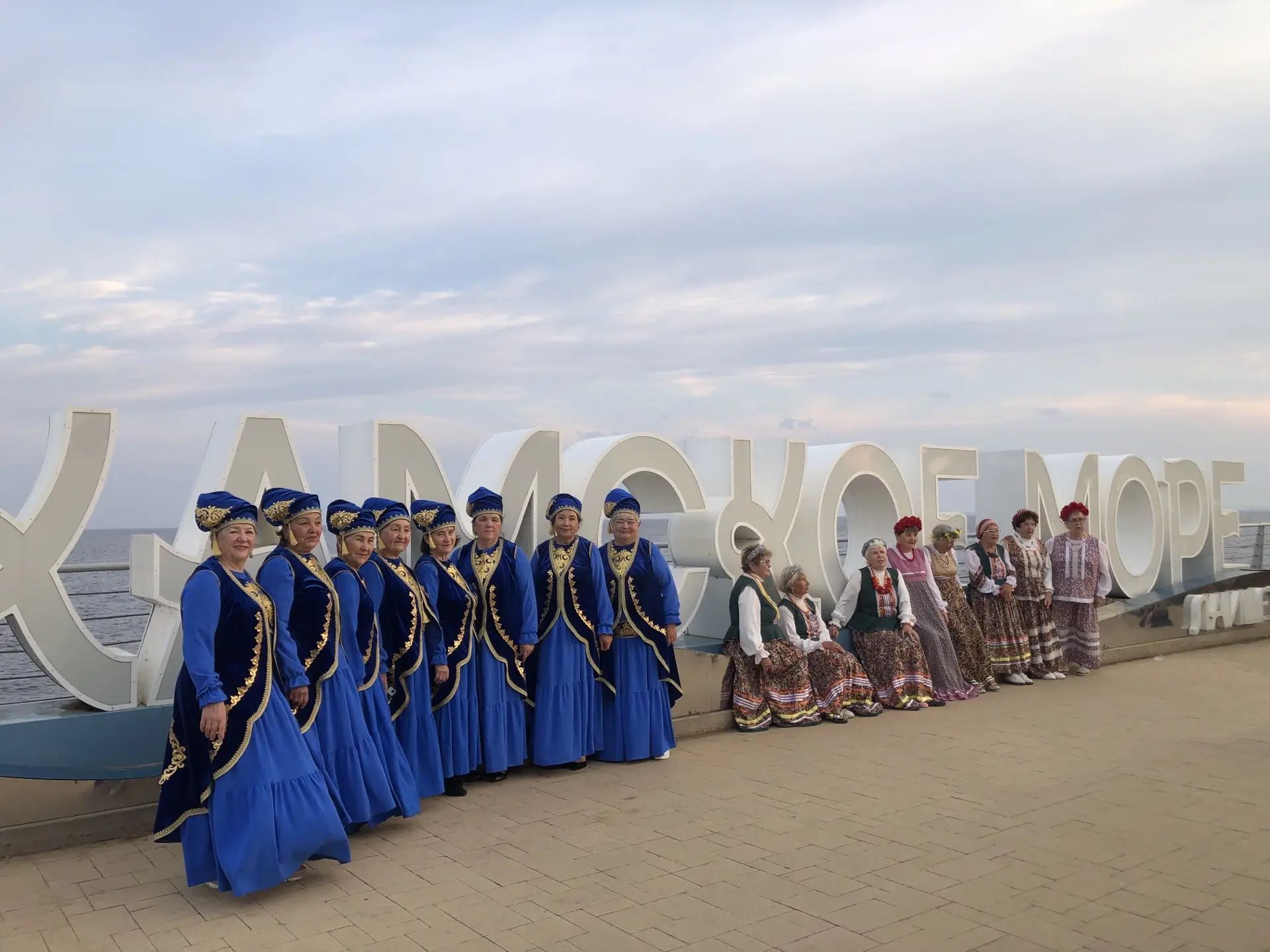 Кама буенда дуслык һәм бердәмлек бәйрәме: иҗат чикләрне белми.