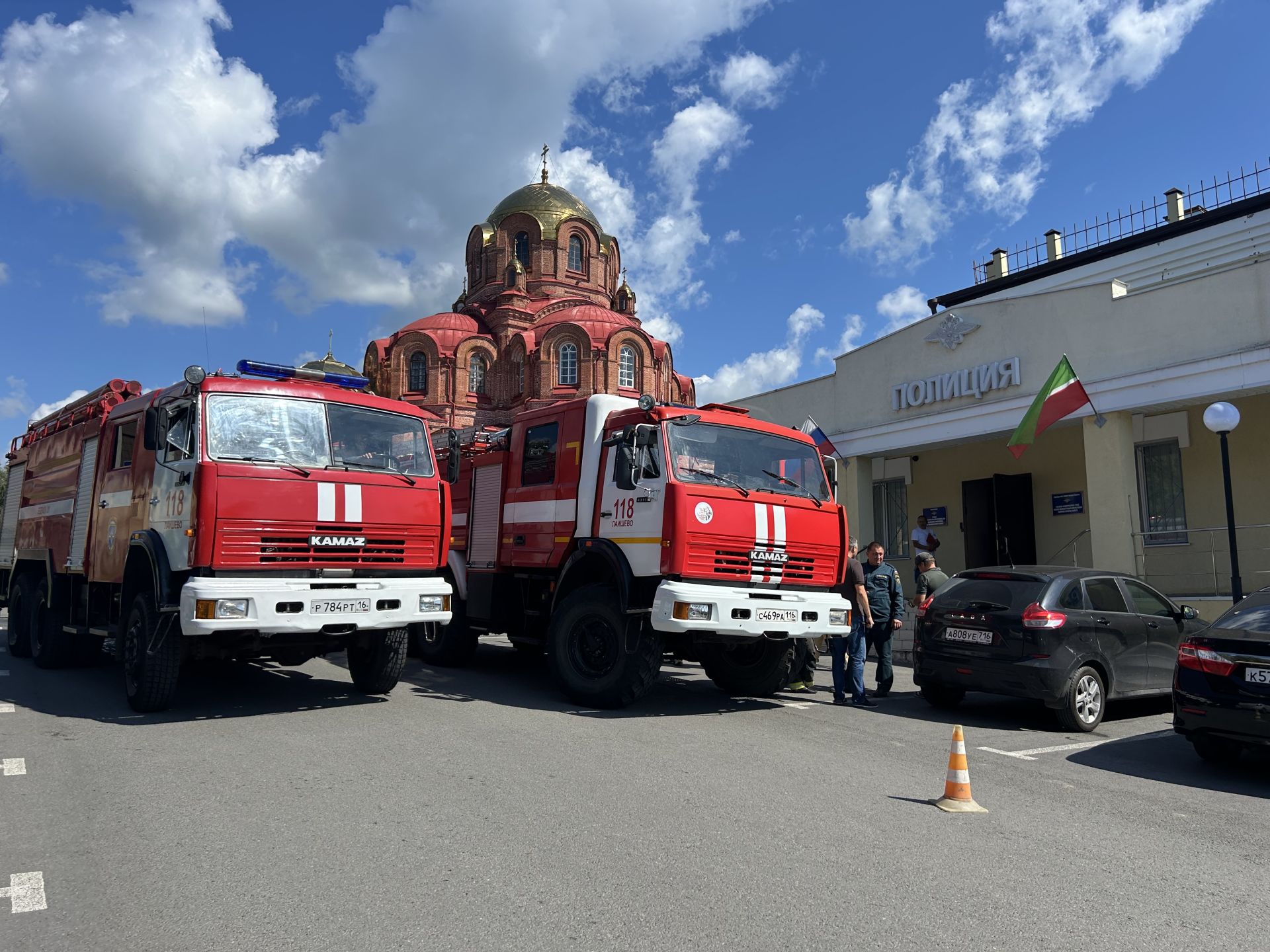 В Лаишевском отделе МВД прошли совместные учения полицейских и сотрудников МЧС