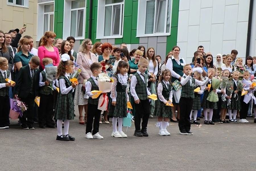 Лаеш районы мәктәпләрендә яңа уку елының беренче кыңгыравы яңгырады