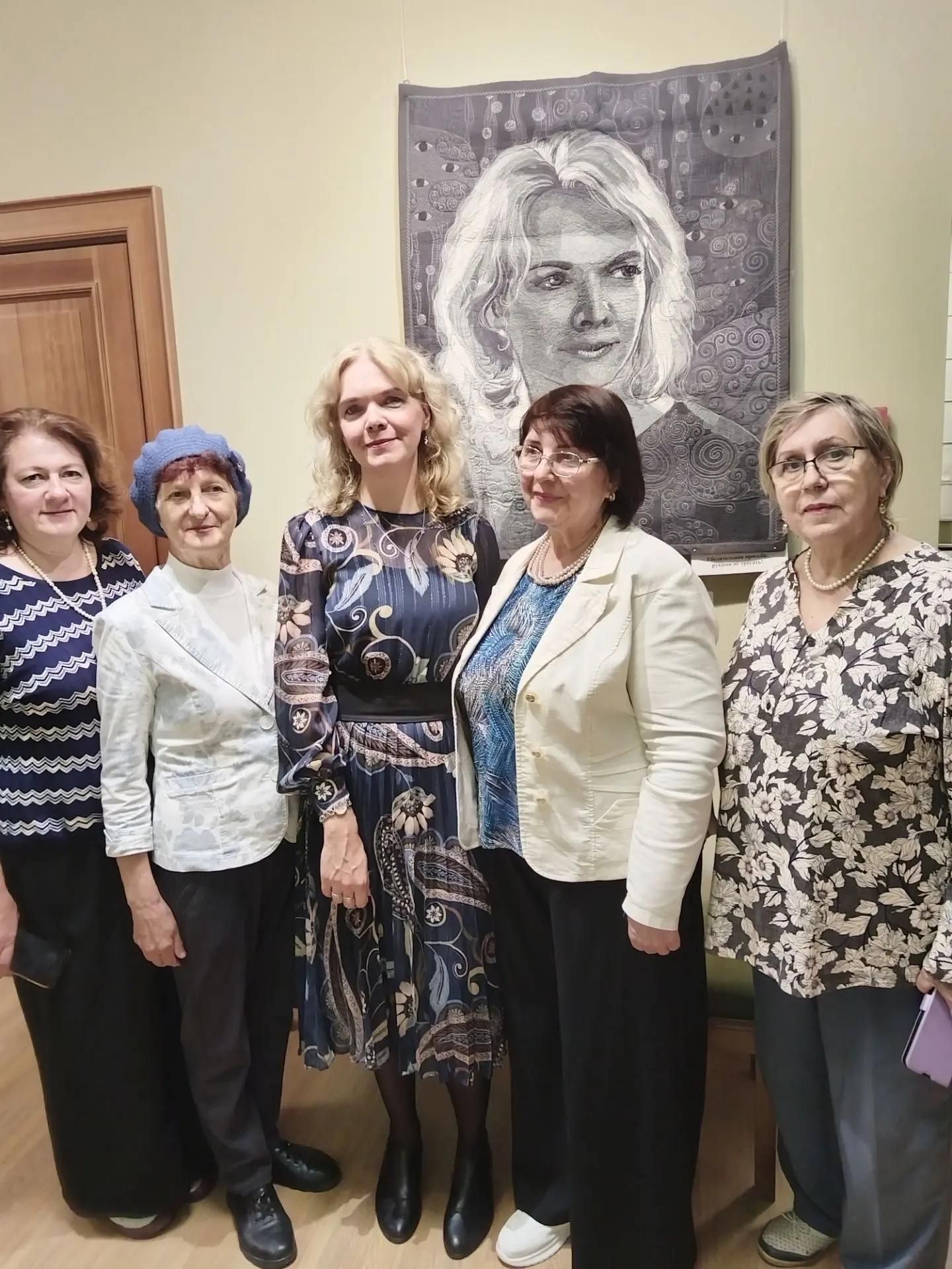 В старинных вещах есть частица души родного человека